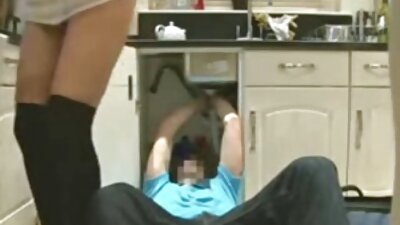 હું તમને વિનંતી કરું છું કે તમે મને એકલા છોડી દો!