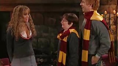 મને લગભગ ખાતરી છે કે આ મોન્સ્ટર ટોટી તેના આંતરિક અંગોને ફાડી નાખશે