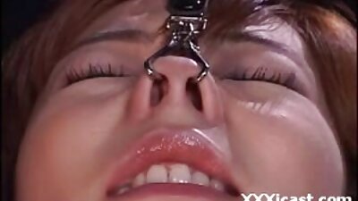 મિત્રો મમ્મીએ તેના માટે મારા મોટા ટિટ્સનો ખુલાસો કર્યો