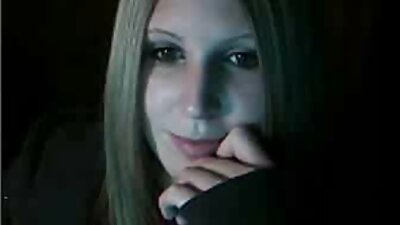 મીઠી અને નરમ પુસી પહેલાં ક્યારેય સ્પર્શી નથી