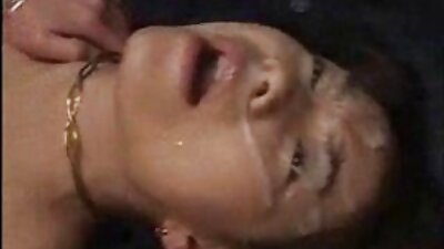 ફેટ ઓલ્ડ મેન Fucked યુવાન ટીન વેશ્યા