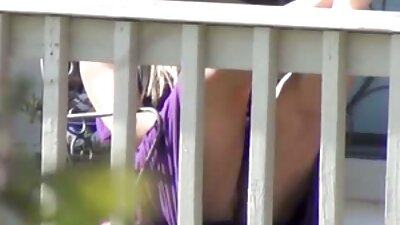 સ્લિમ એસ ટીન તેના અમેઝિંગ બ્લોજોબ સ્કિલ્સ બતાવે છે